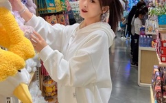 老中医把小雨的奶头吸得着怎么办